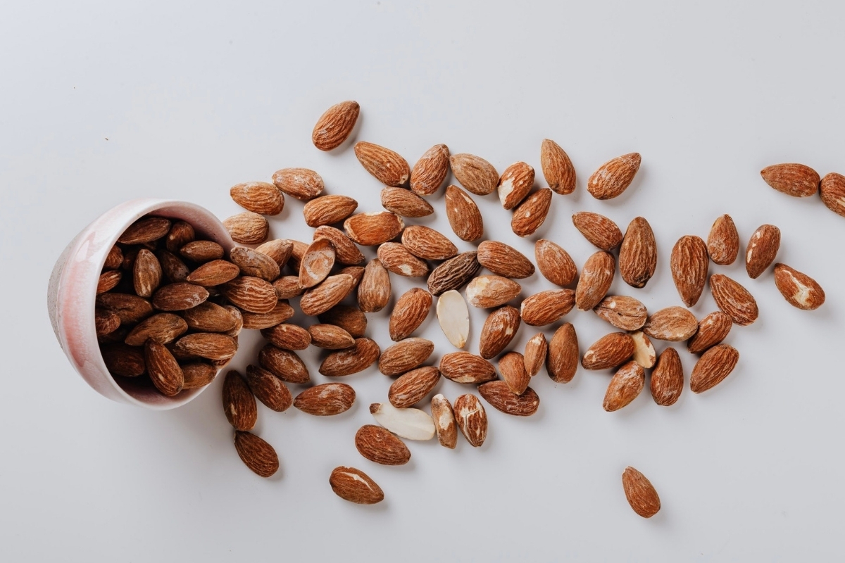 environmental impacts of almonds