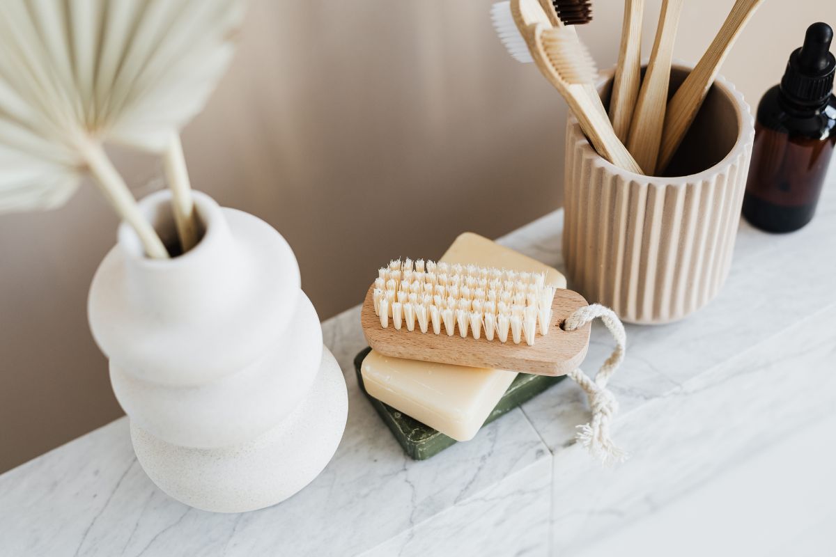 Reusable soap, toothbrush for a zero waste bathroom this plastic free July